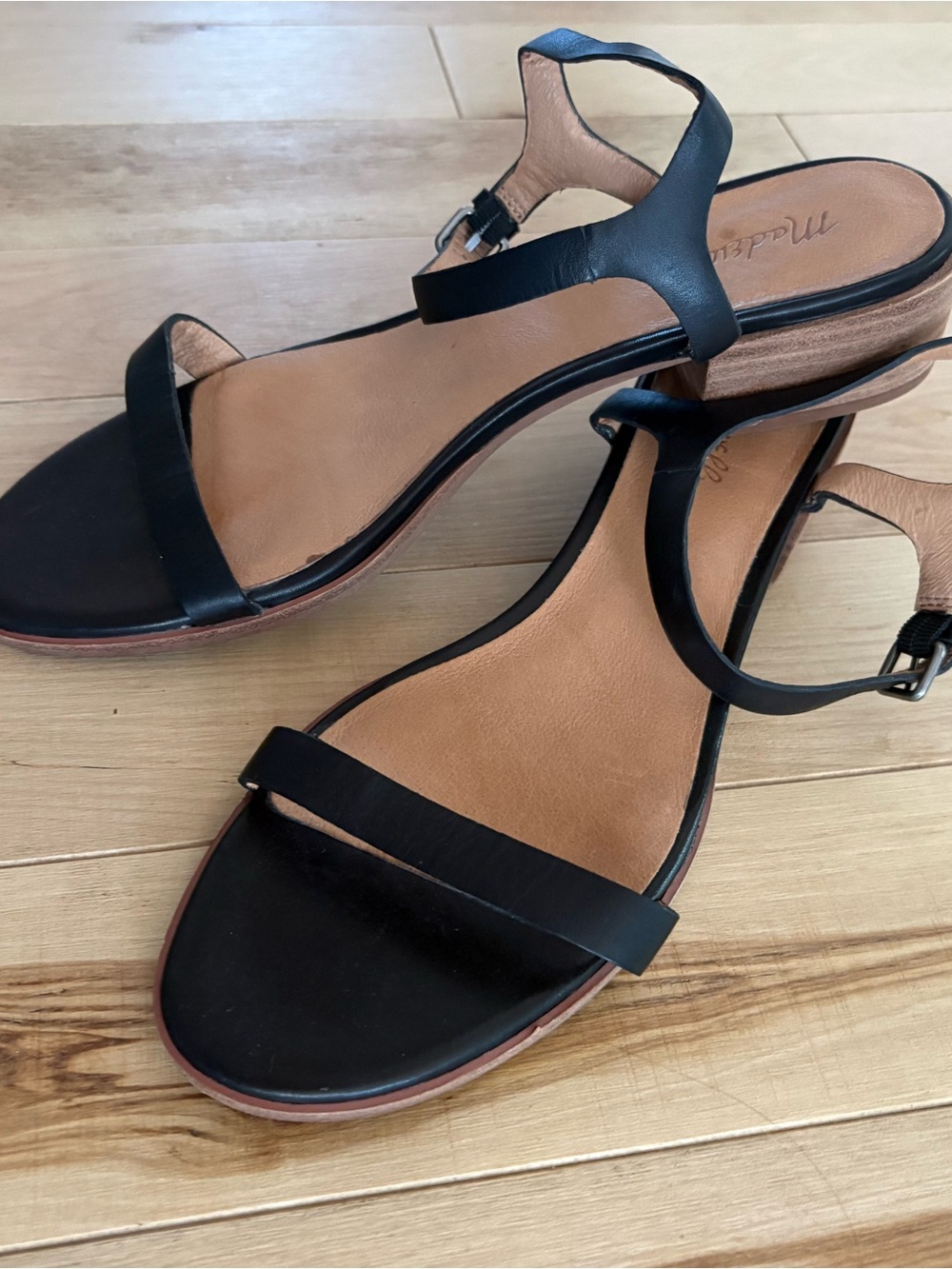 Madewell The Louise Black Leather Low Block Heel Sandals - Picture 5 of 6